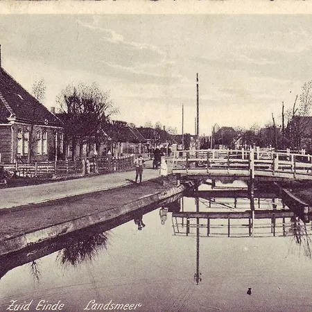 Traditional Family With Garden At Countryside Amsterdam Bed & Breakfast Landsmeer