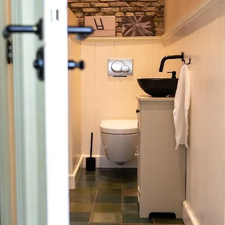 Traditional Family With Garden At Countryside Amsterdam 4*