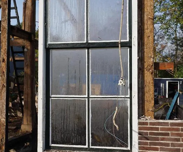 Traditional Family With Garden At Countryside Amsterdam 4* Landsmeer