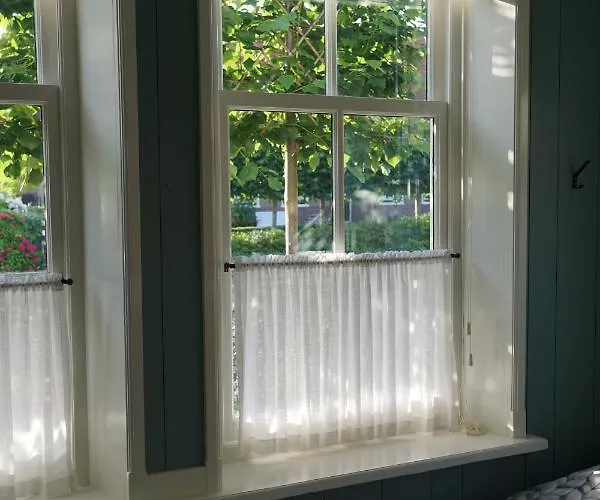 Pensionat Traditional Family With Garden At Countryside Amsterdam