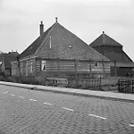 Traditional Family With Garden At Countryside Amsterdam