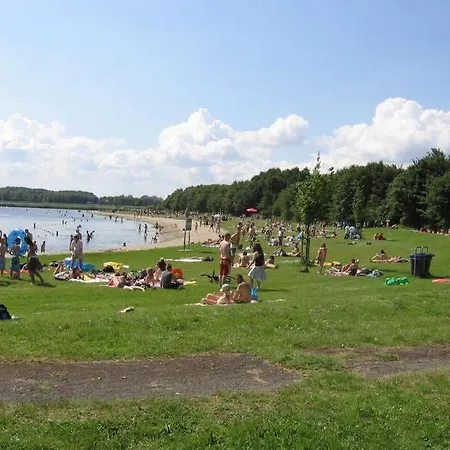 Guest house Traditional Family With Garden At Countryside Amsterdam 4*