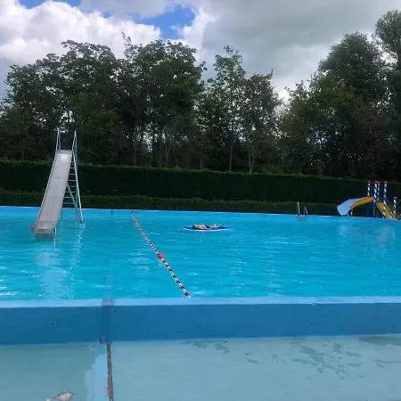 Guest house Traditional Family With Garden At Countryside Amsterdam