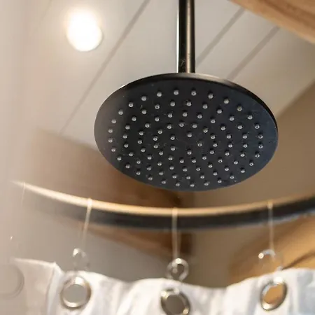 Guest house Traditional Family With Garden At Countryside Amsterdam